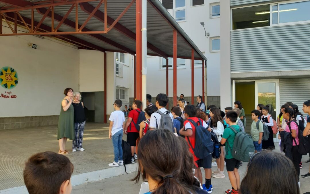 Lluïsa Teixidor, regidora d’Educació, visita els centres escolars del municipi, el primer dia del curs.